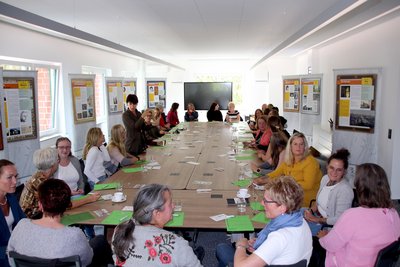 Die zweite Veranstaltung der Reihe „Frauen stärken in der Hohen Börde“ hat am 15. September im Sitzungssaal des Rathauses stattgefunden.