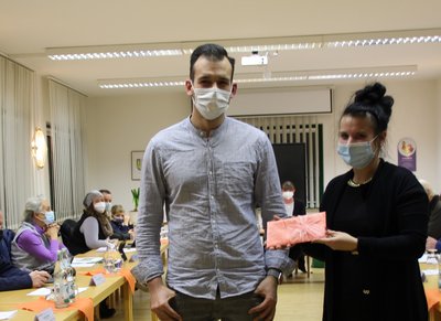 Tim Knöfel (links) aus Hermsdorf ist der Drittplatzierte beim diesjährigen Fotowettbewerb. Tim Knöfel (links) aus Hermsdorf ist der Drittplatzierte beim diesjährigen Fotowettbewerb.